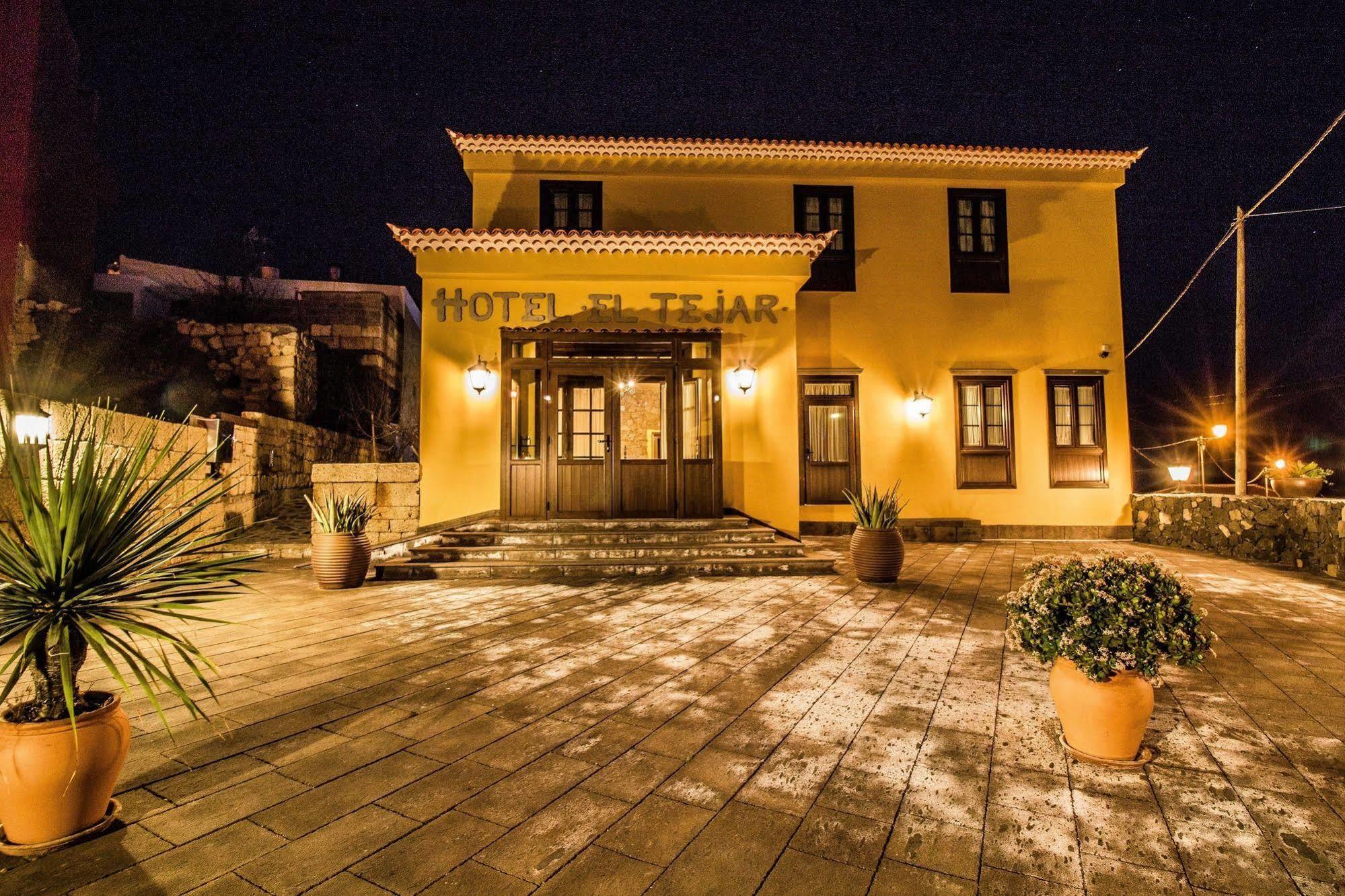 Hotel El Tejar ビラフロール エクステリア 写真